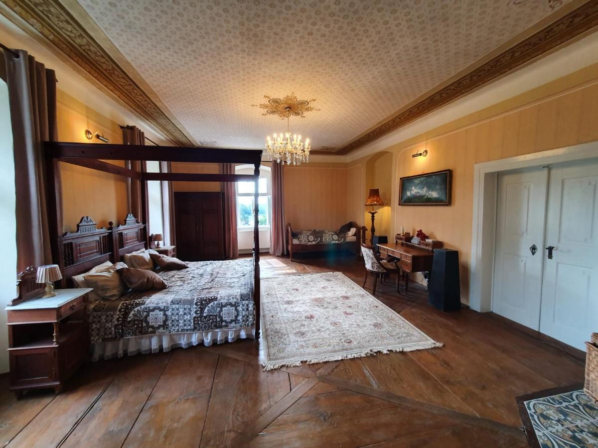 Apartman Fara Vcelakov Exterior photo